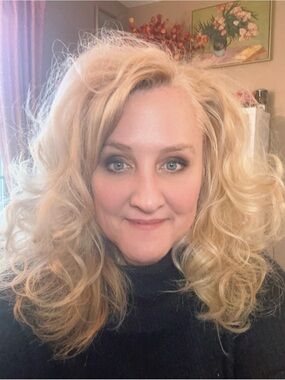 Meet your Posher, Anne